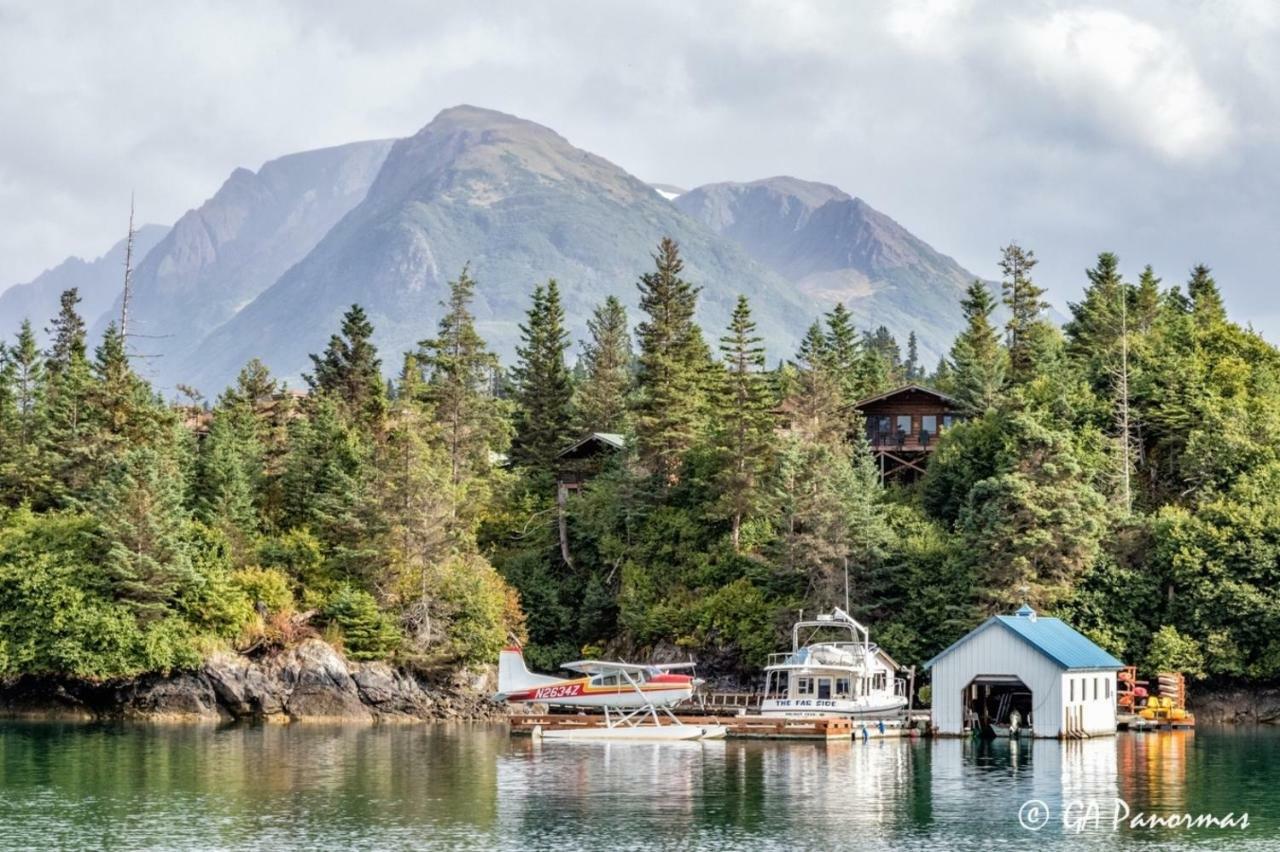 Stillpoint Lodge - All-Inclusive Halibut Cove Luaran gambar