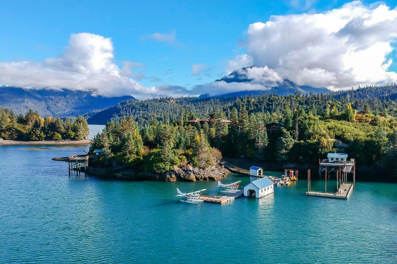 Stillpoint Lodge - All-Inclusive Halibut Cove Luaran gambar